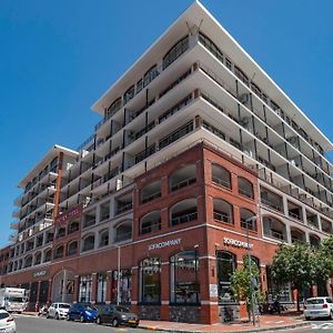 Xenia Aparthotel By Totalstay